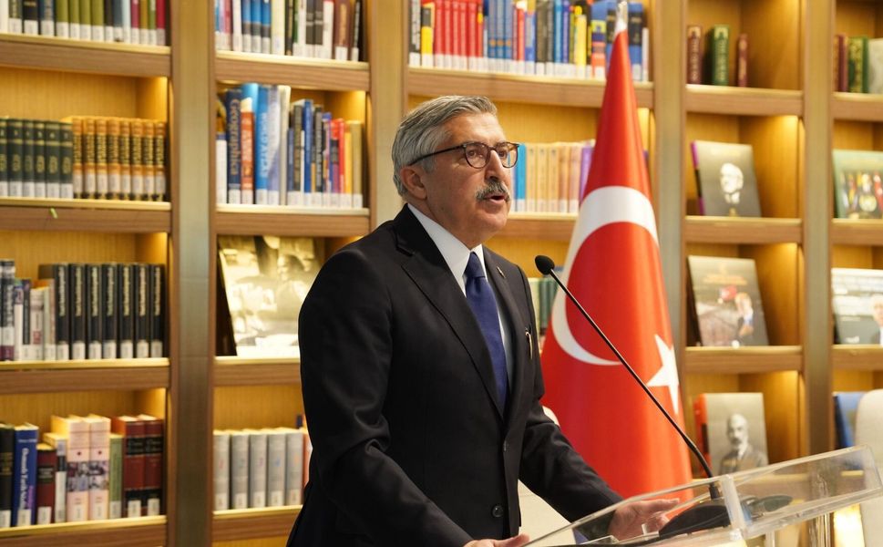 AK Kütüphane’de Erol Güngör Anma Programı Düzenlendi