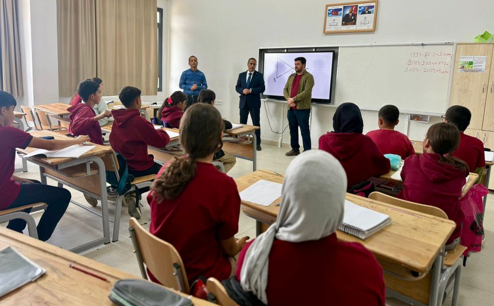 İlçe Millî Eğitim Müdürü Tecimen’den Okul Ziyareti
