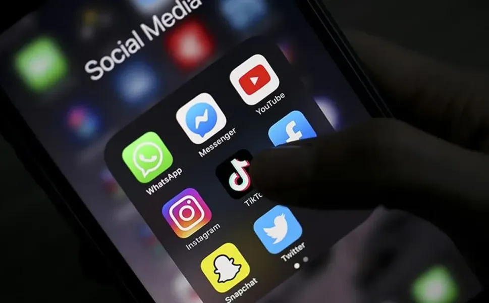 Sosyal Medyada e-Devlet Dönemi: Doğrulanmayan