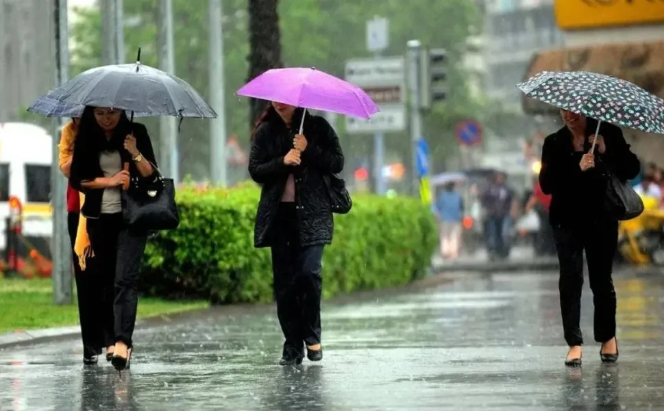 Meteoroloji 39 İli Uyardı: Yeni Haftada Sağanak Alarmı!