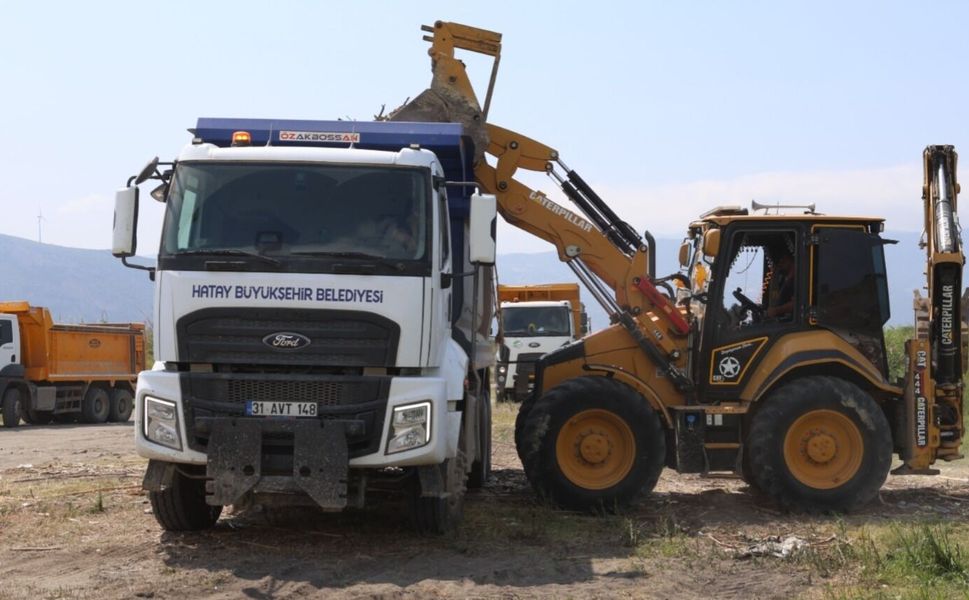 HBB, Samandağ Sahili’nde Temizlik ve Koruma Çalışmalarını Sürdürüyor