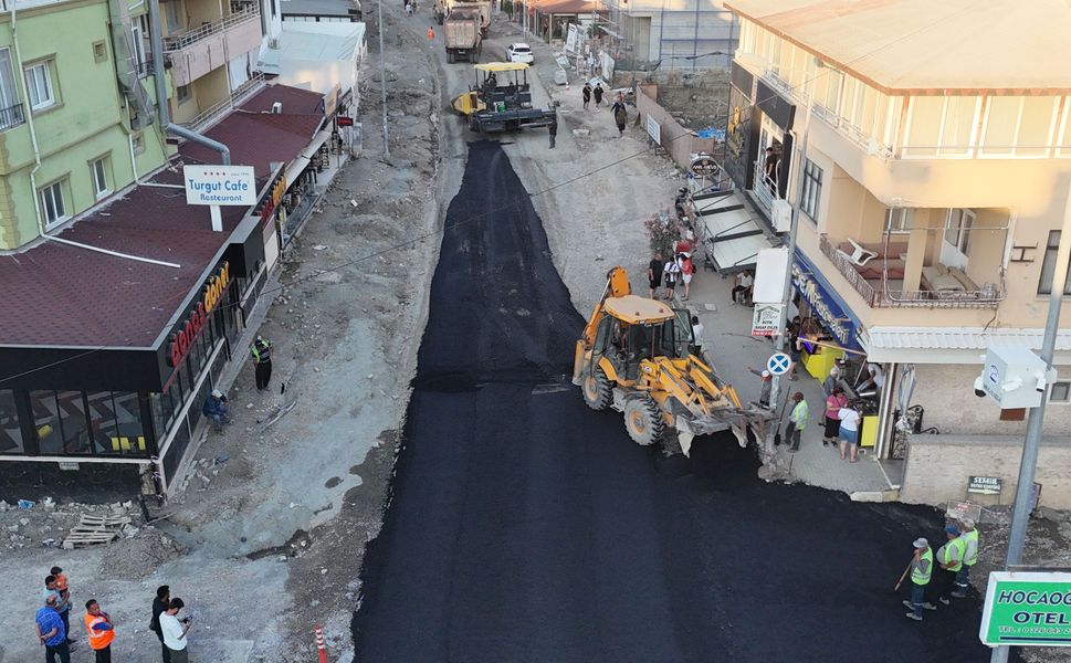 HBB’den Arsuz’da 800 Metrelik Asfalt Çalışması