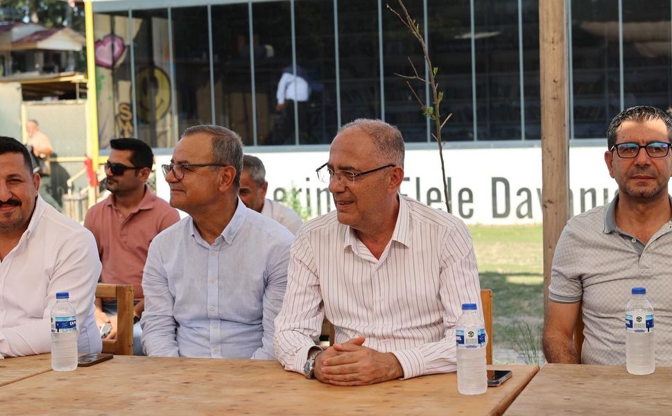 Yapar, Serinyol’da Kanaat Önderleri ve Muhtarlarla Buluştu