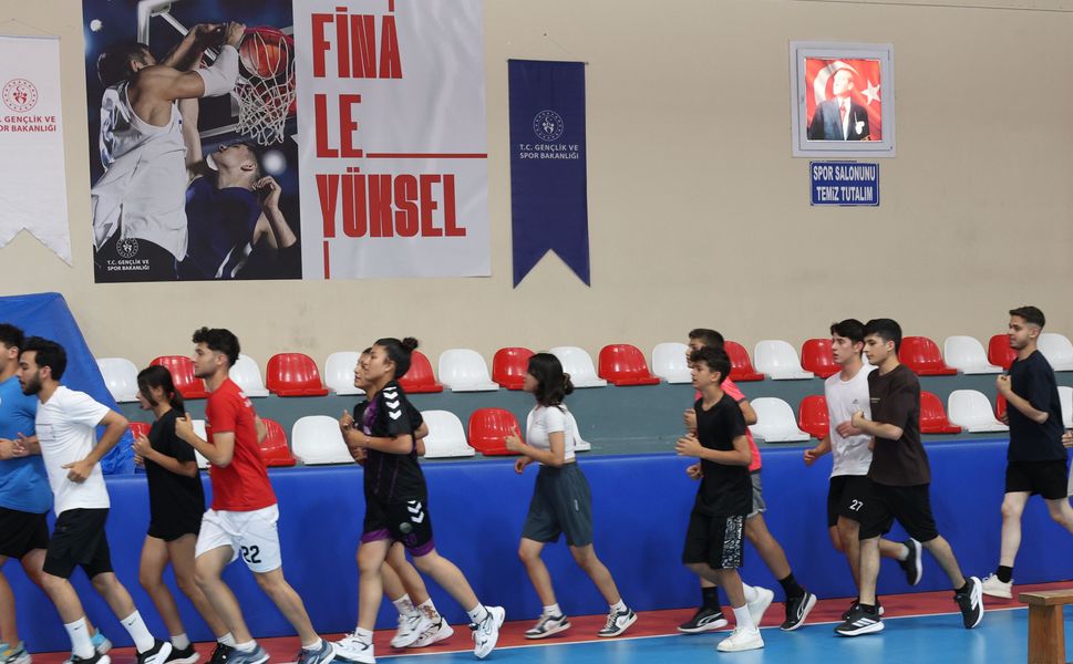 HBB Spor Kurslarıyla Gençlerin Başarısına Güç Katıyor