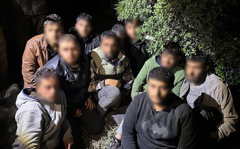 HATAY'DA DÜZENSİZ GÖÇMENLERE OPERASYON!