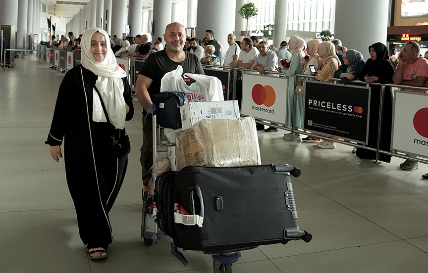 Hac Ibadetini Gerçekleştiren Hacılar Yurduna Dönüş Yaptı