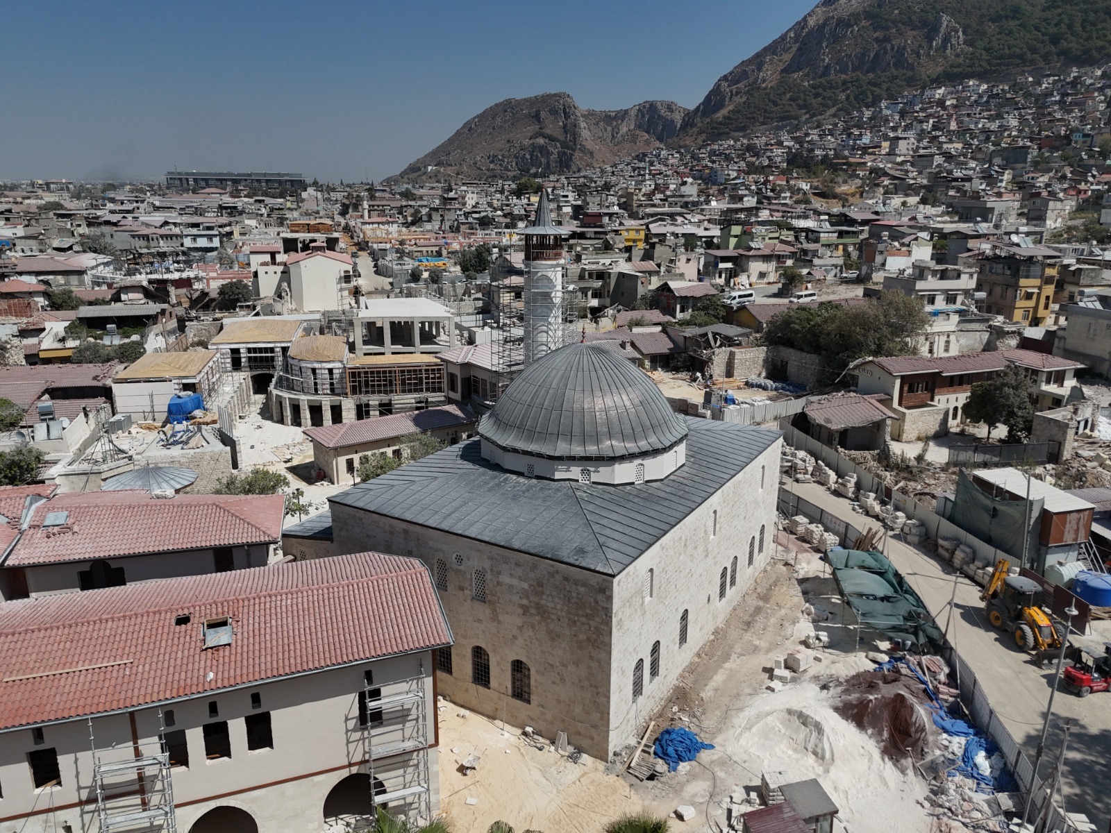 Habibi Neccar Cami-1