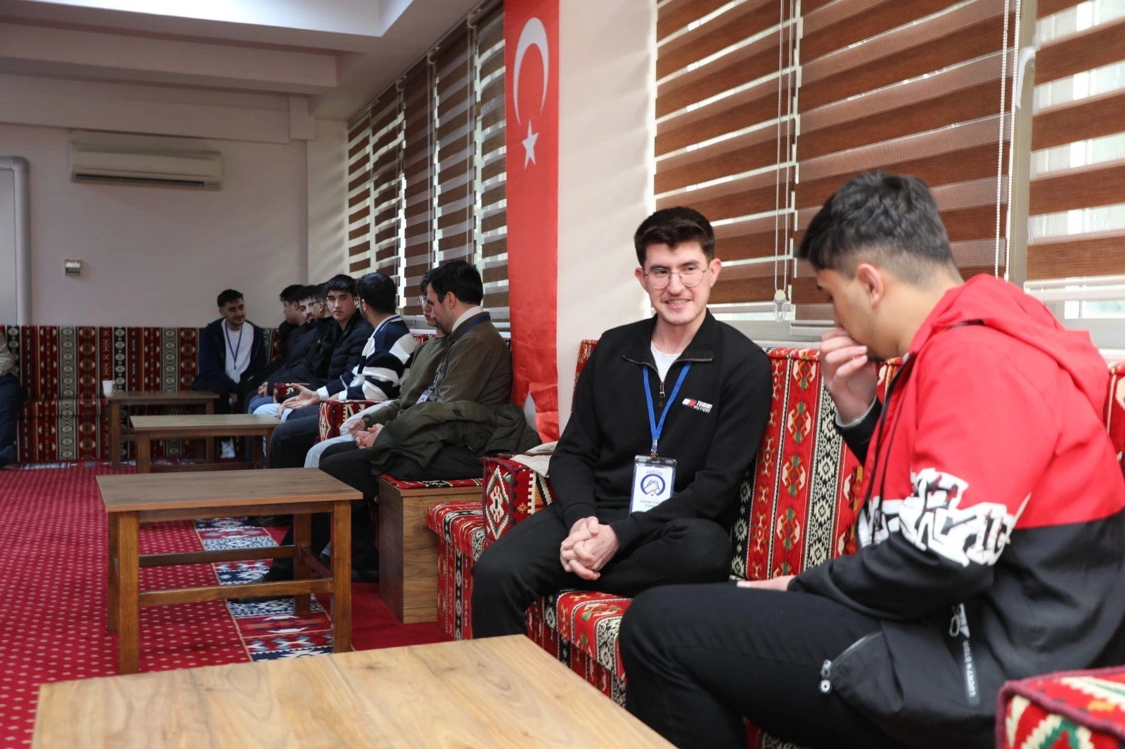 16E71B6D 0F07 4Af5 9E47 1F80Bc50B99C