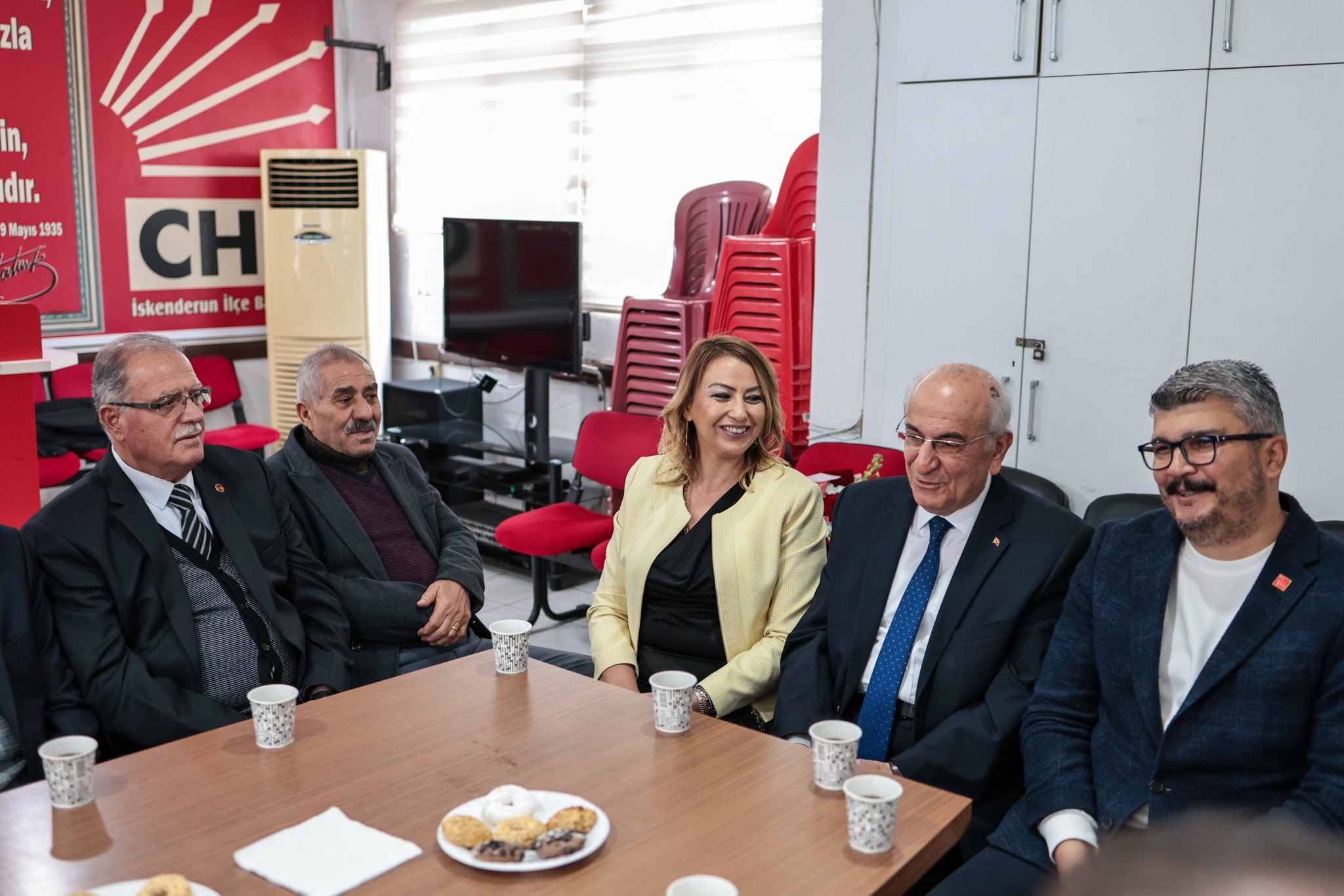 Any Conv.com G J Sjtb E A Q Nzin