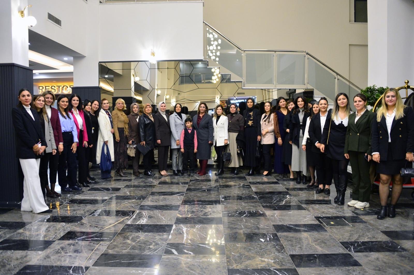 Any Conv.com G Mg3Q U W U A E A L2