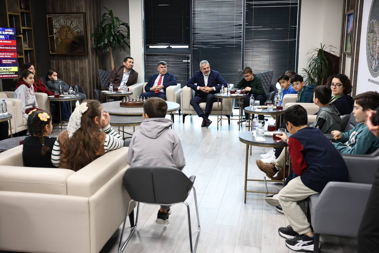 Any Conv.com 5D6A2A4A D26D 491D 8E90 Ab76909Bbf9F