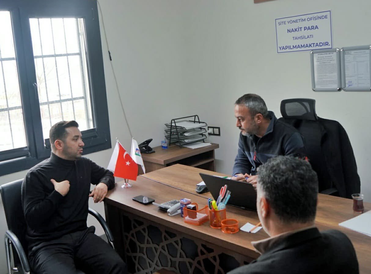 Any Conv.com H A J8Kkx W I A A Le P O