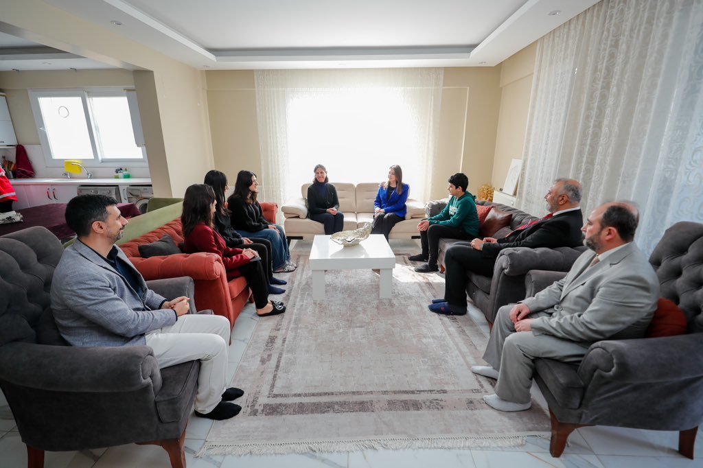 Any Conv.com H A L Ka Nm W Q A Afcis