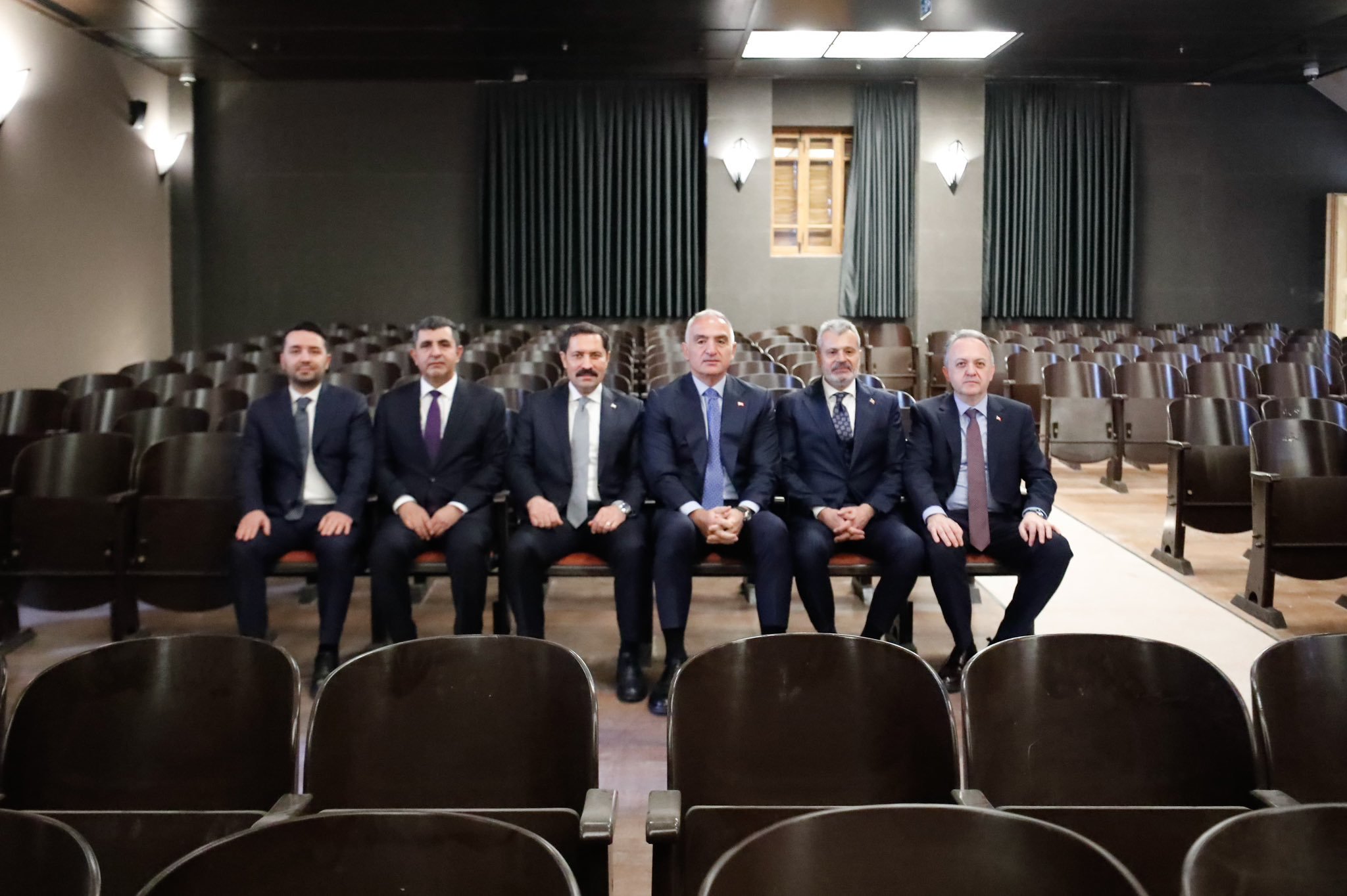 Any Conv.com H A Pq S7W W0 A A Fr K2