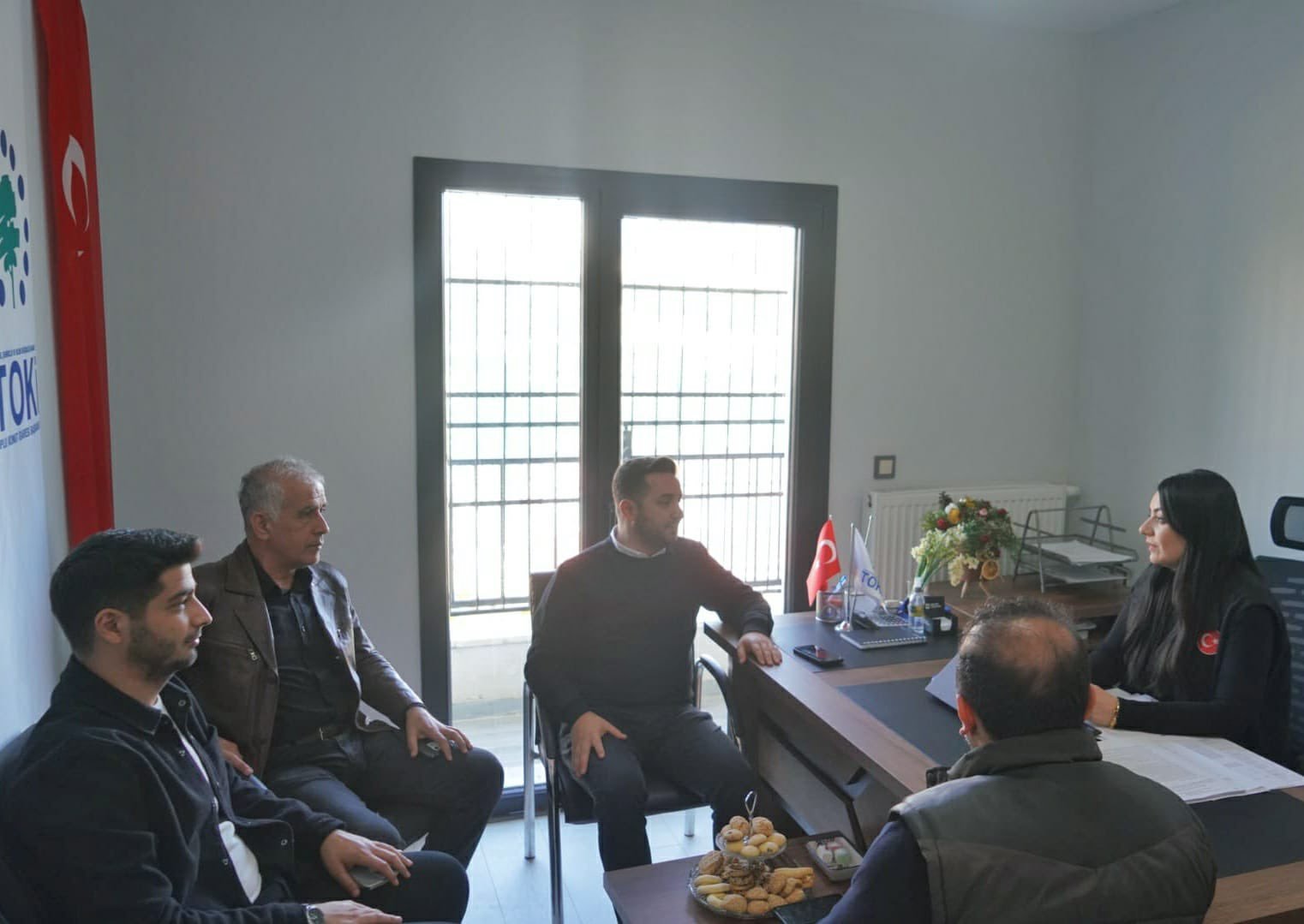 Any Conv.com H A T9 F Vs X E A A0Q6 I