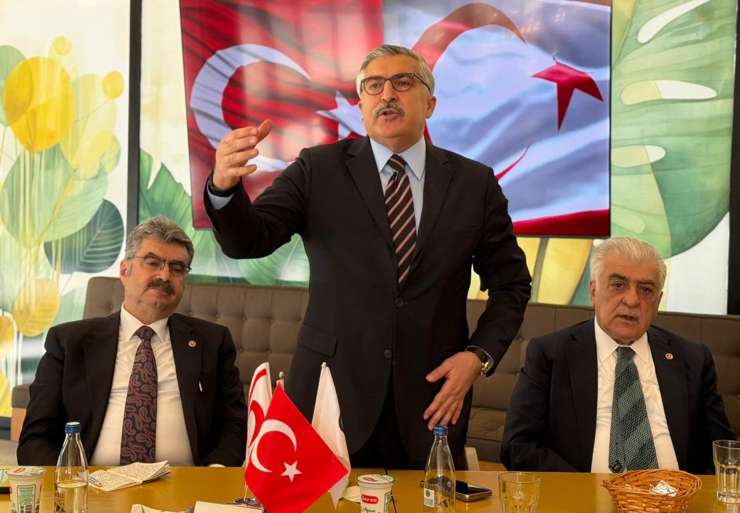 Any Conv.com H B M Aw Fb A A A Pw Hx