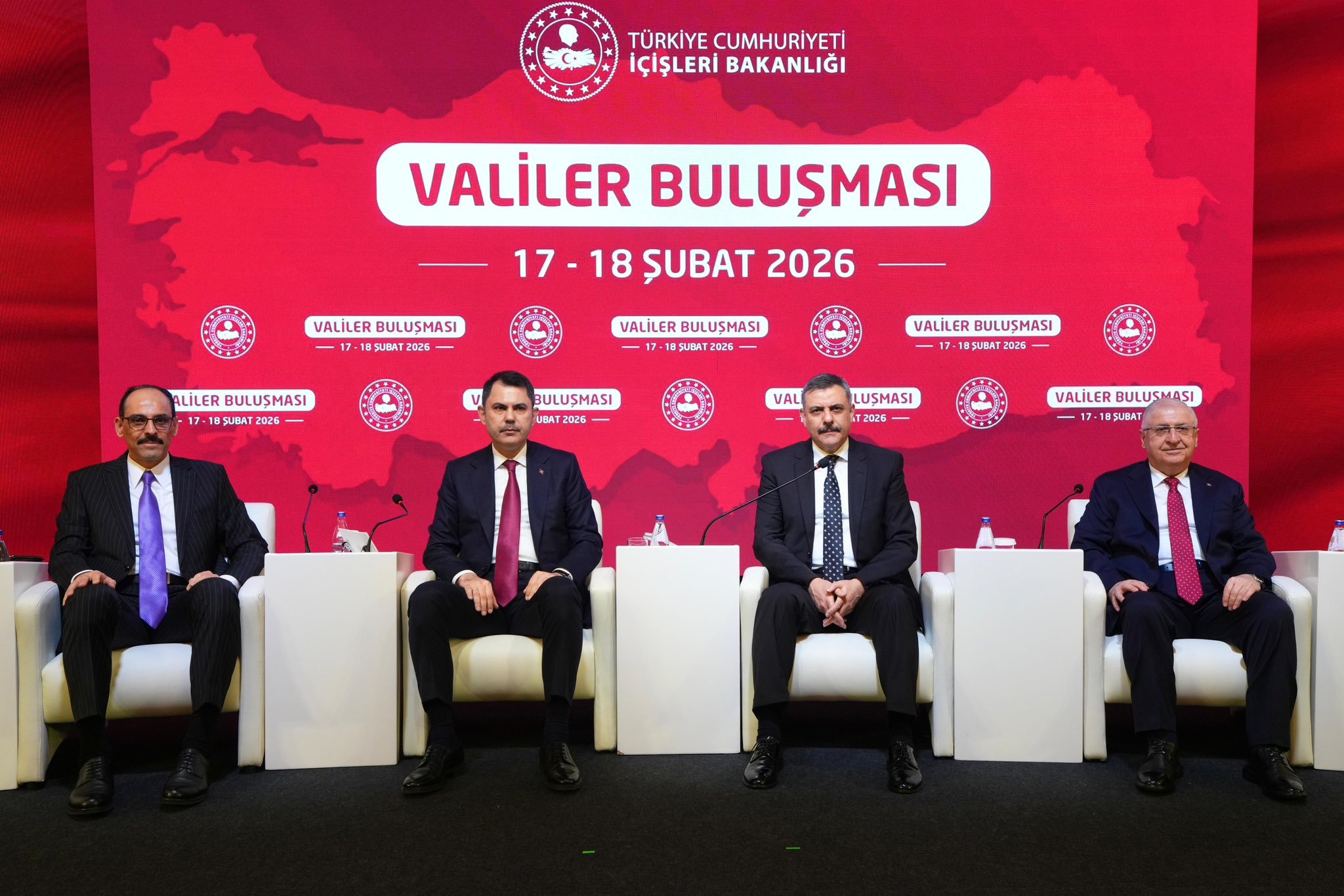 Any Conv.com H Bctks P Ws A A K Gp R