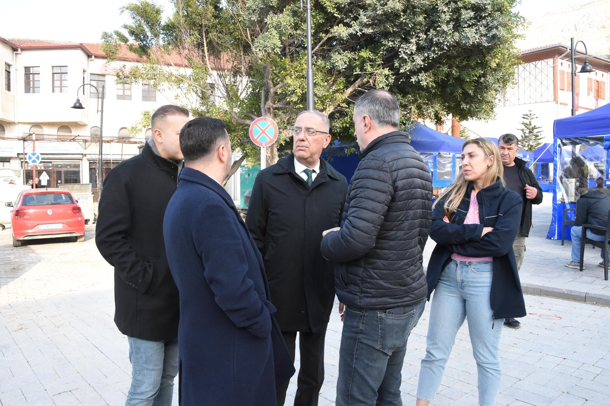 Any Conv.com H Bi Af F4 W U A Ak S Pb