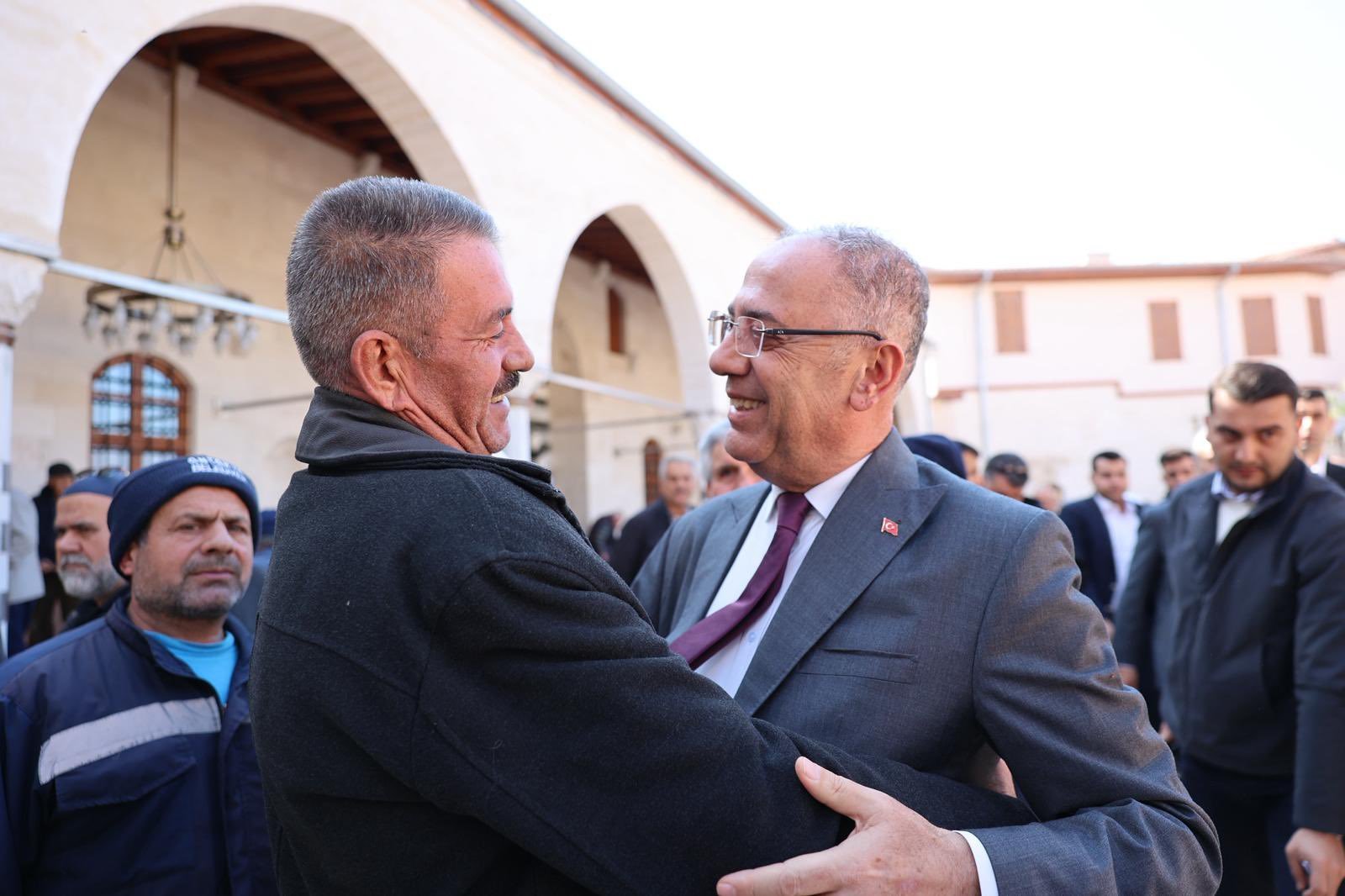 Any Conv.com H Bmn H Oy X Q A E Zzrs