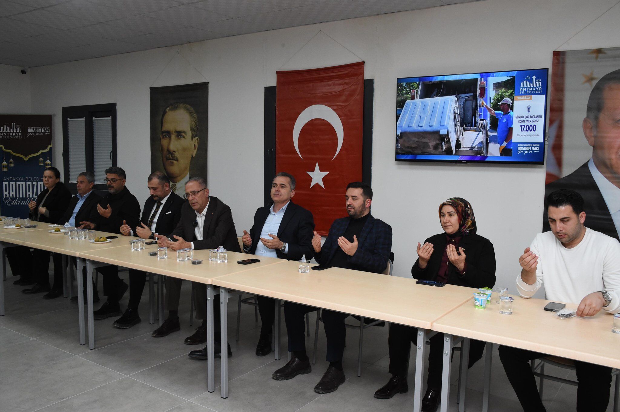 Any Conv.com H C Bdv U7 X U A A R Wu