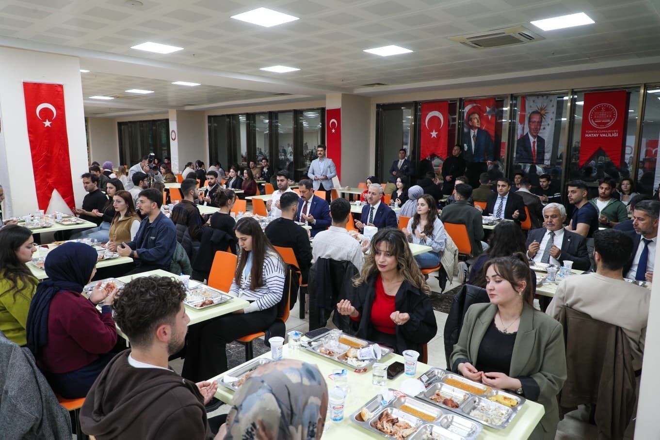 Any Conv.com H C Bfmsf W M A E U G22