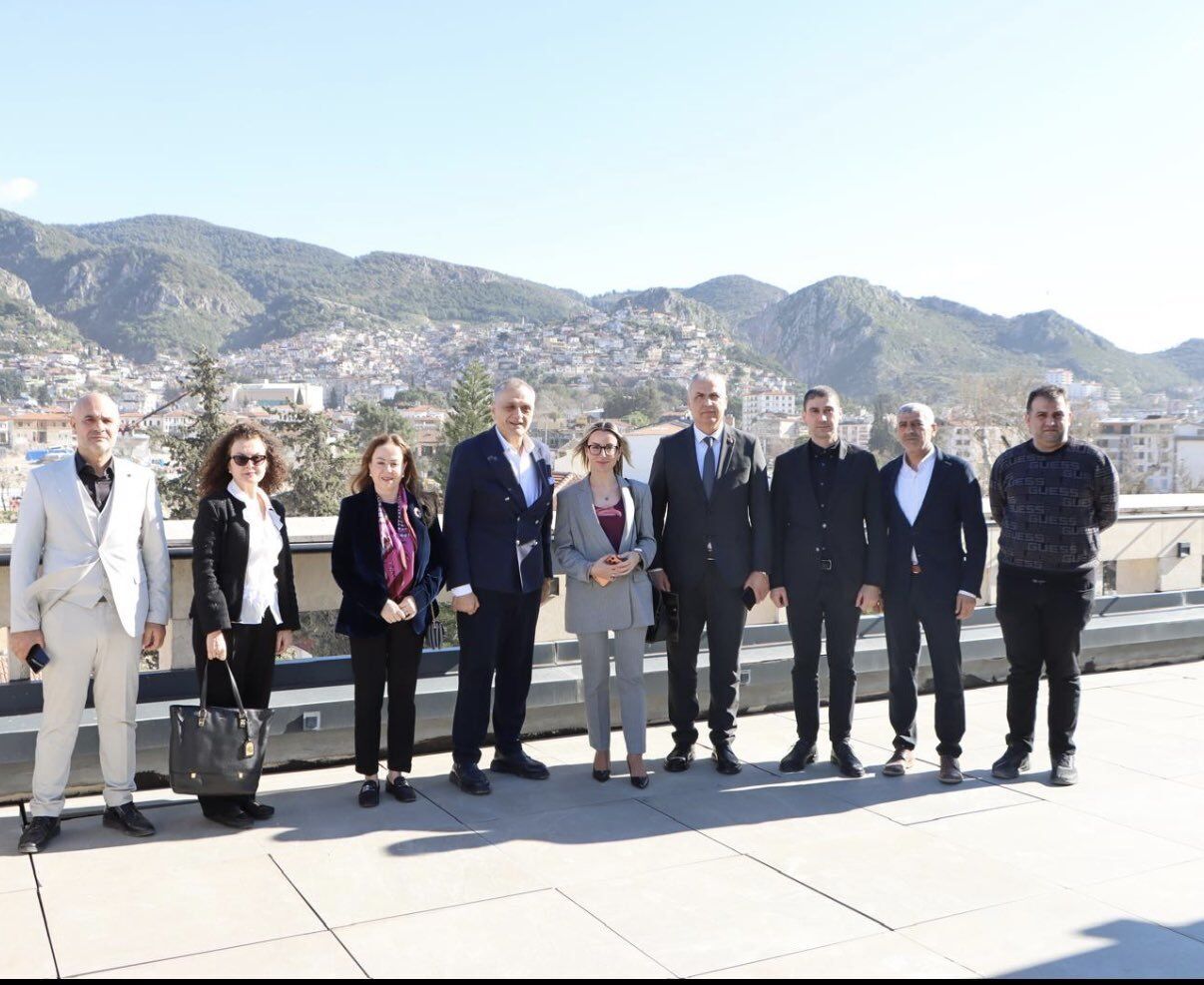 Any Conv.com H C K2 F5W Xs A E F L E B