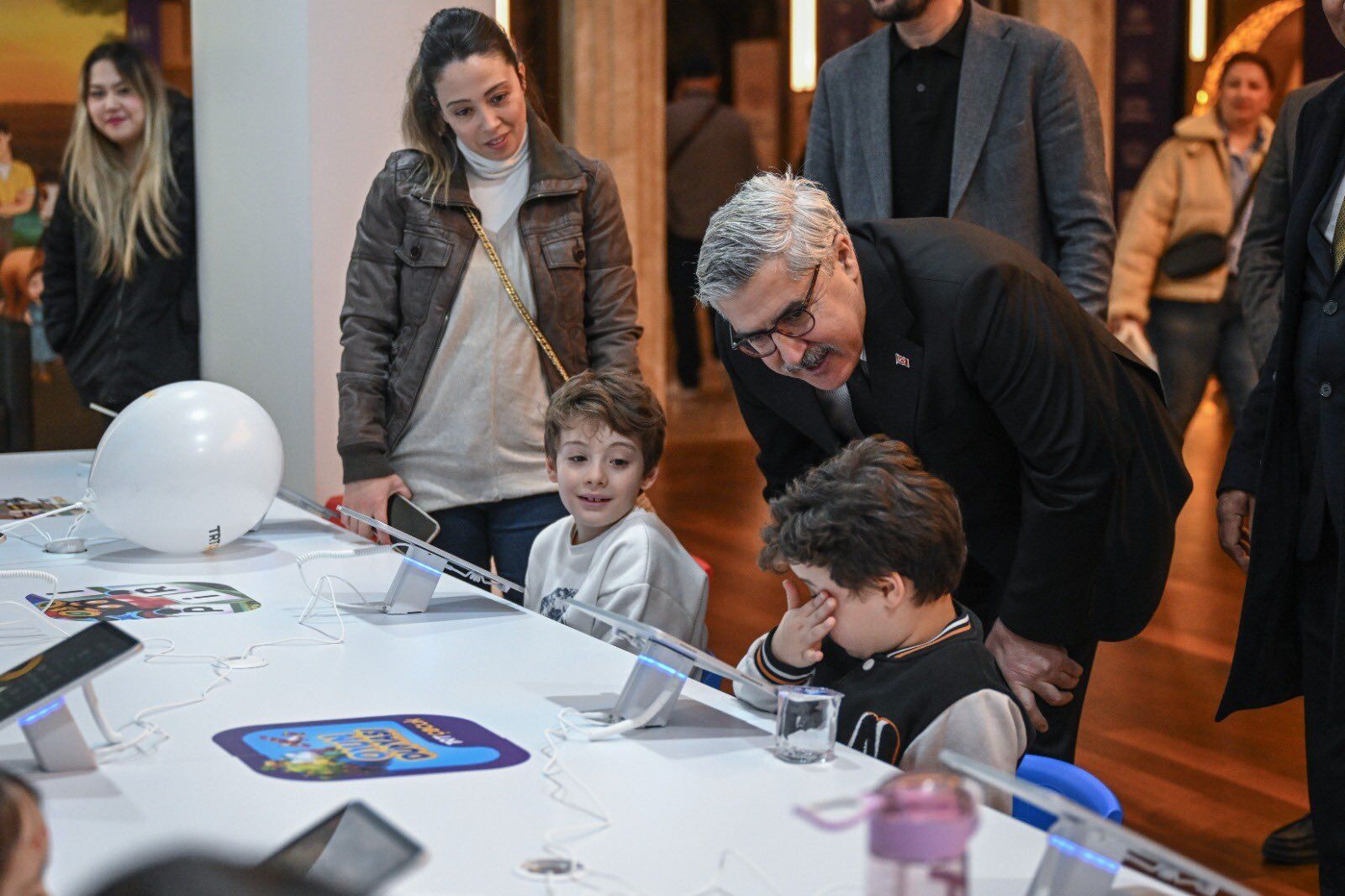 Any Conv.com H C Lo0 D C Ws A A3W Th