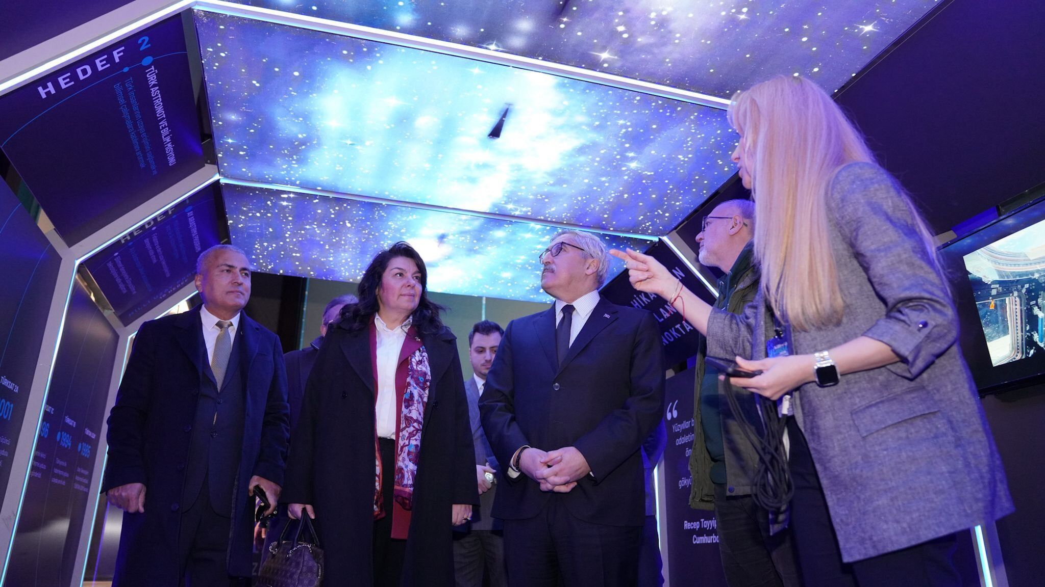 Any Conv.com H C Lo0 Dib Y A Alo F U