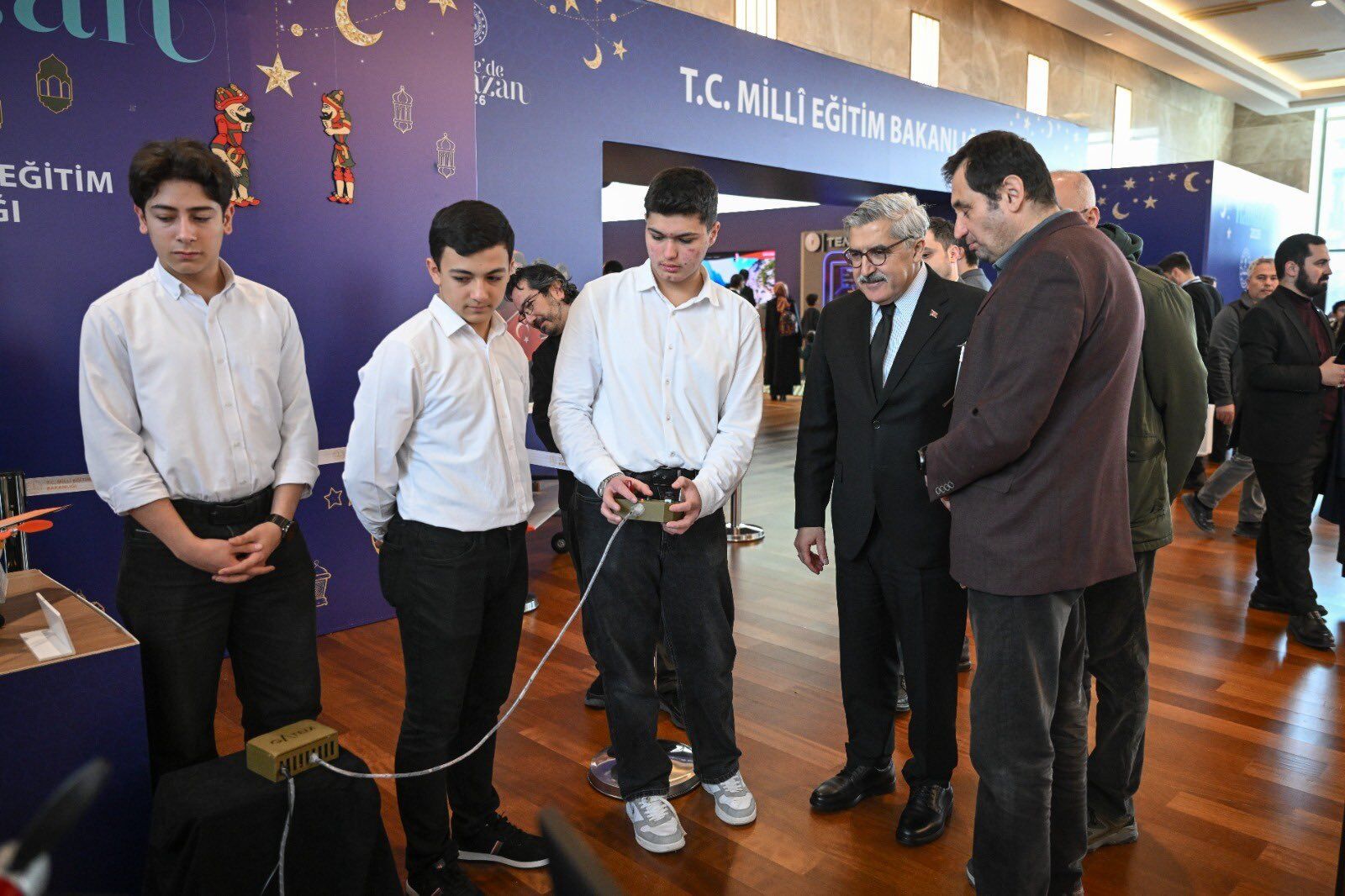 Any Conv.com H C Lp K B9 X0 A Abxa1