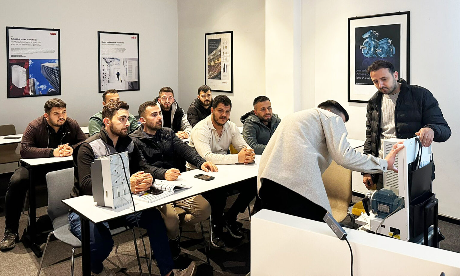 H A T S U P E R S O N E L I N E E G I T I M 2 1536X922