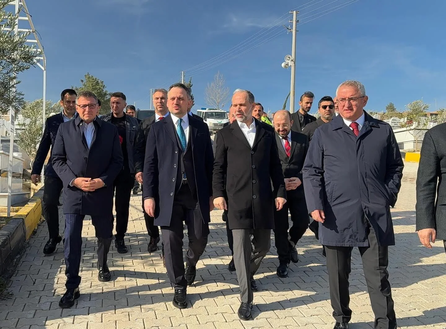 H A Z Am Nk W Y A Ap8T L