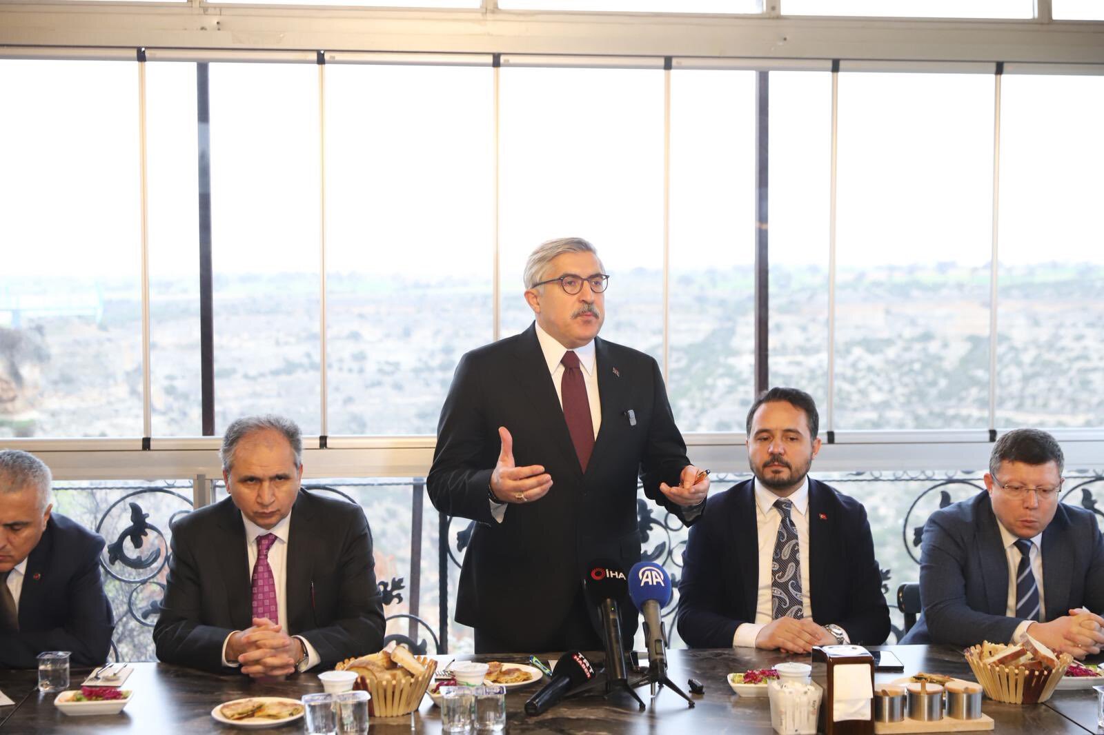 H B T Ck3R X Q A A4Qh R