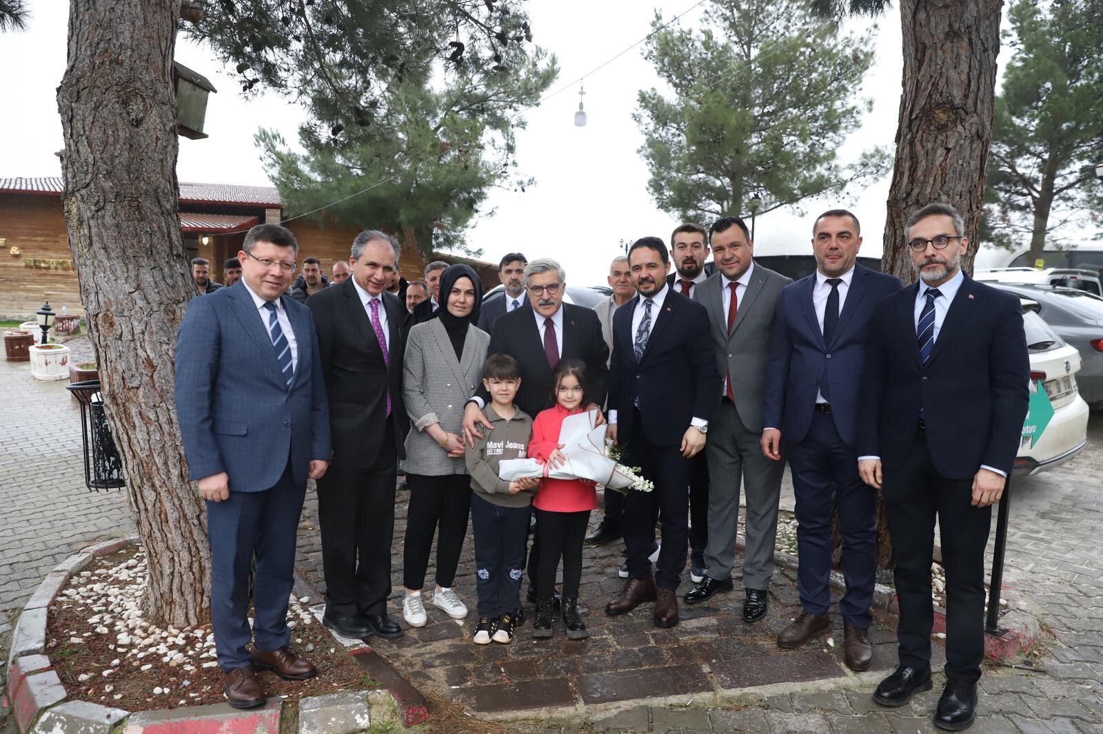 H B T Ck4 Ja0 A E Wv3 Z