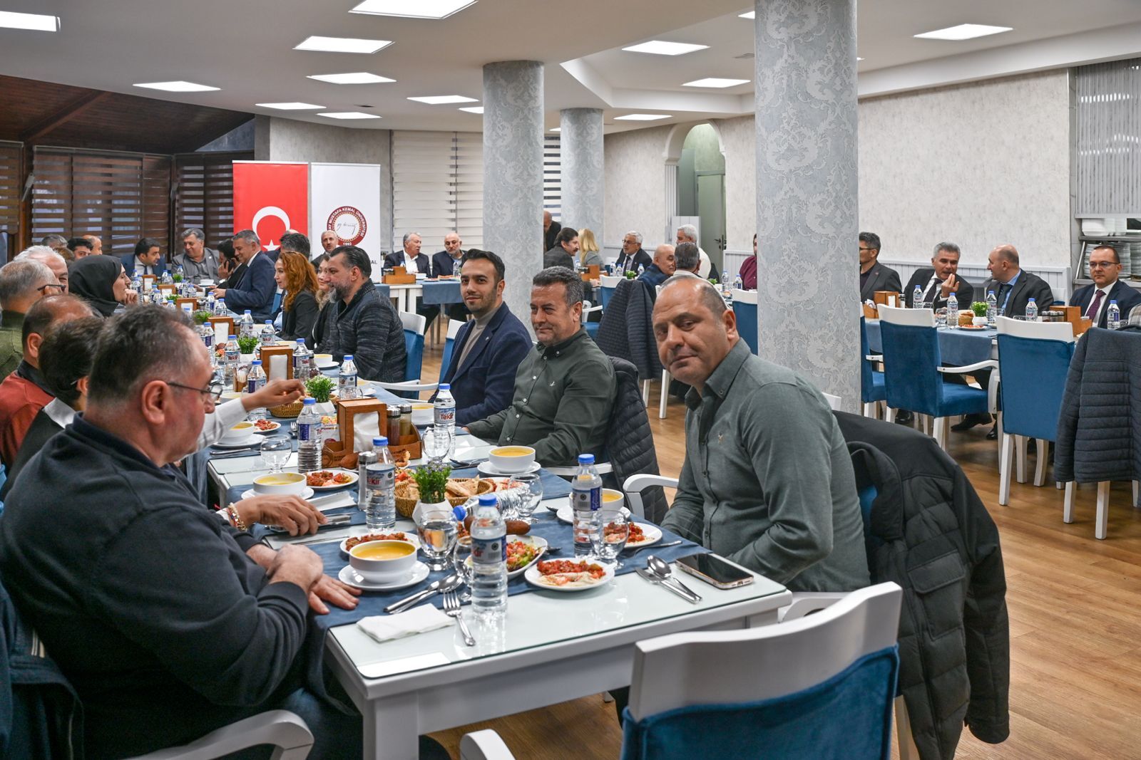 6Fa0C7D3 7533 4095 A5De 33916E916Aa6