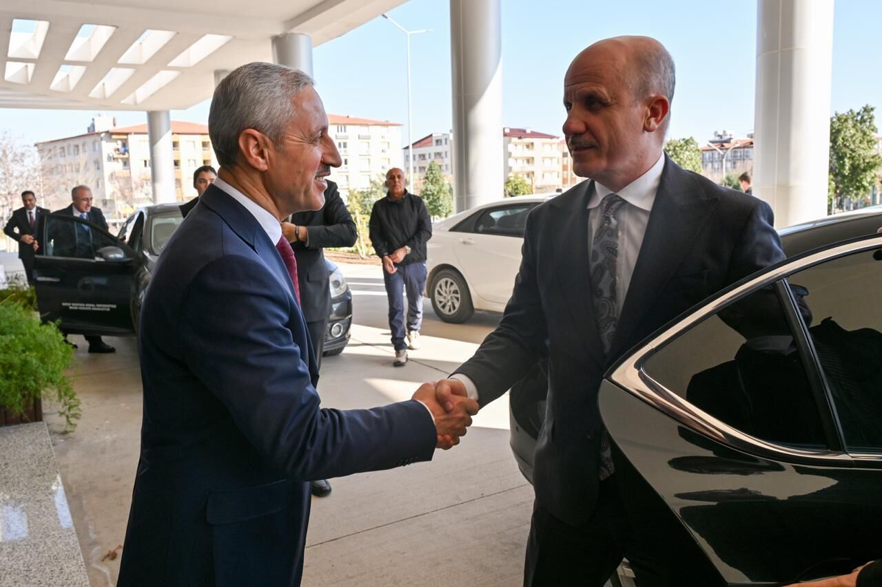 Any Conv.com 33Ed3E36 25D1 4325 9Ed9 729Bee61F8B0