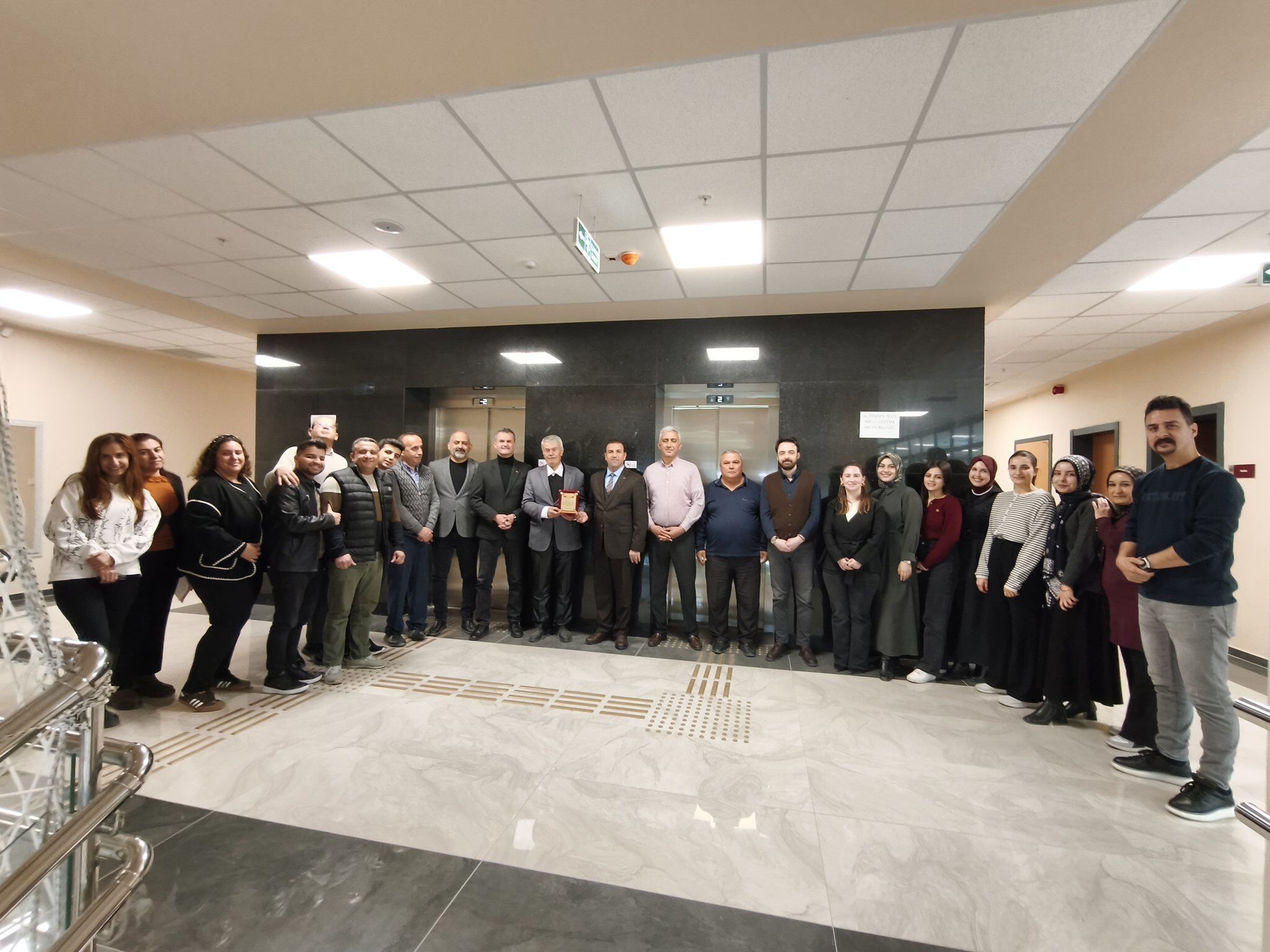 Any Conv.com H C Zw T Ow Wc A A Kw Xz