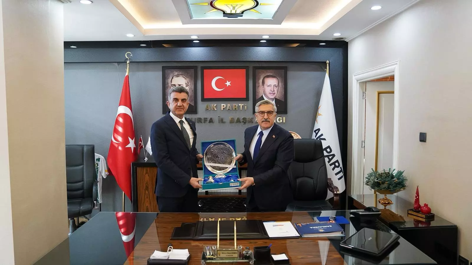 Any Conv.com H C5Zwvab0 A Ebvw P