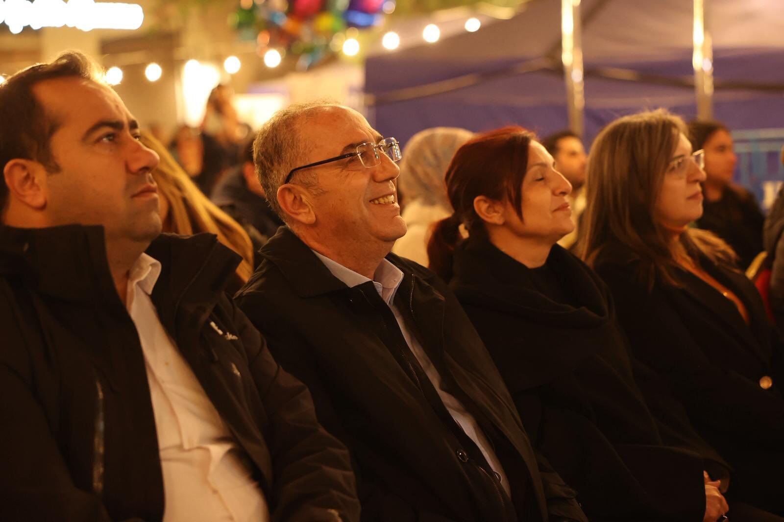 Any Conv.com H Cbiq T B Xo A E69O9