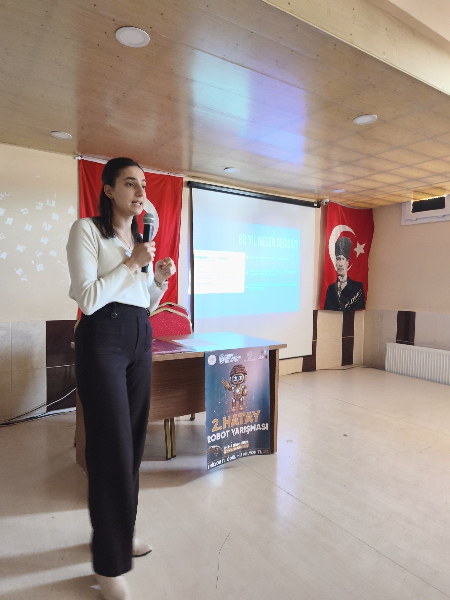 Any Conv.com H Ce T X B8 Xk A Akgpr