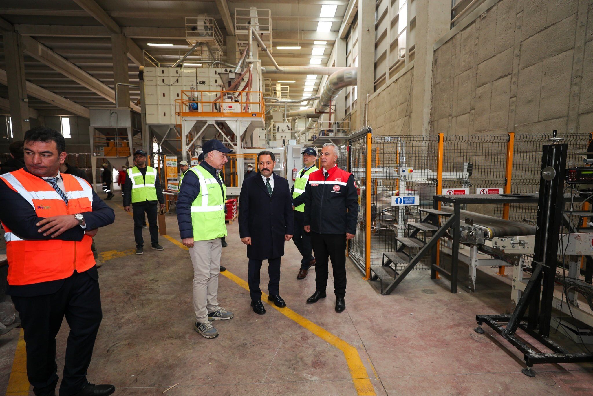 Any Conv.com H Cp7R Pb X E A I2 Lt