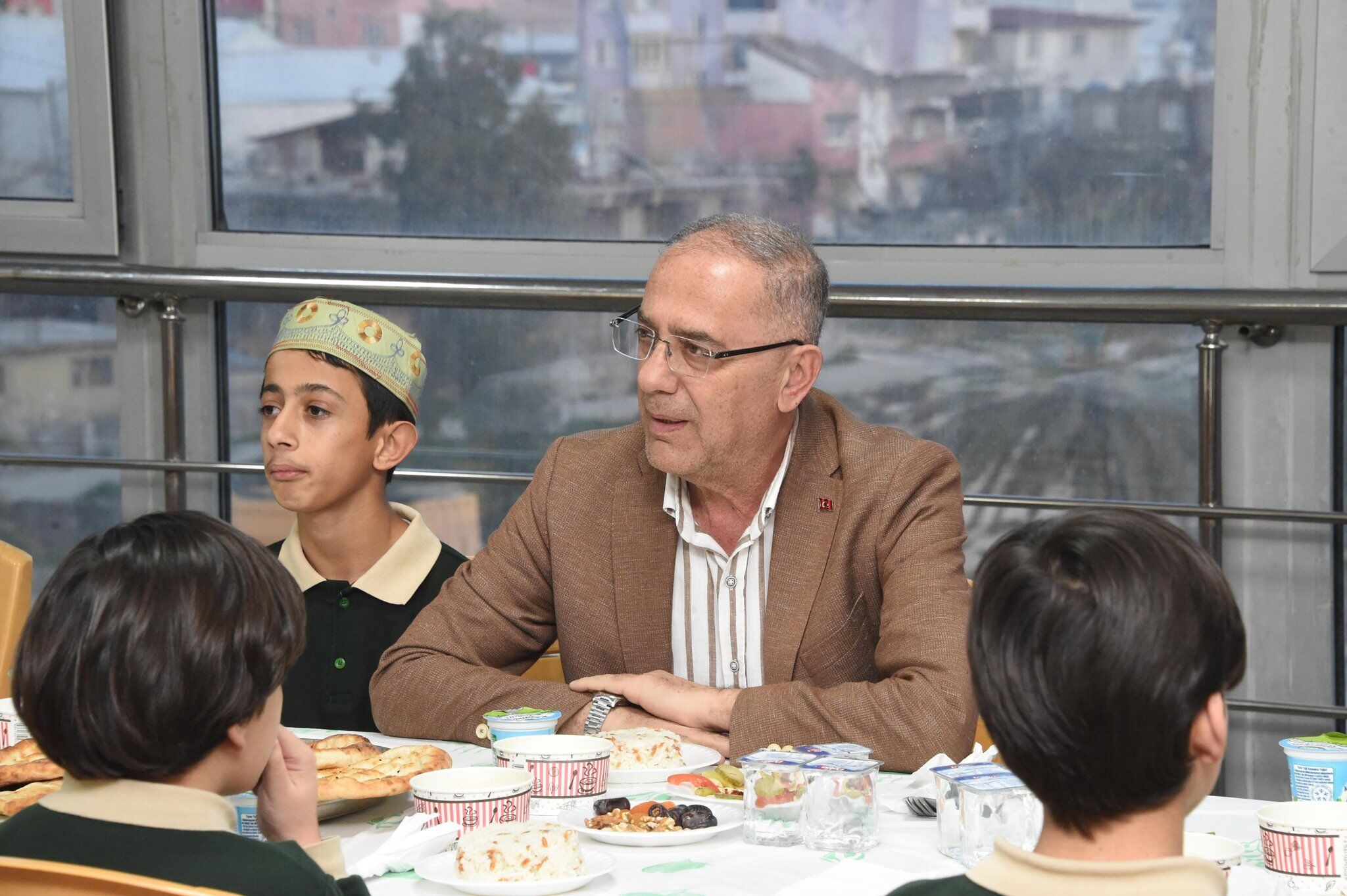 Any Conv.com H Cq16 A V Ww A A R R Y