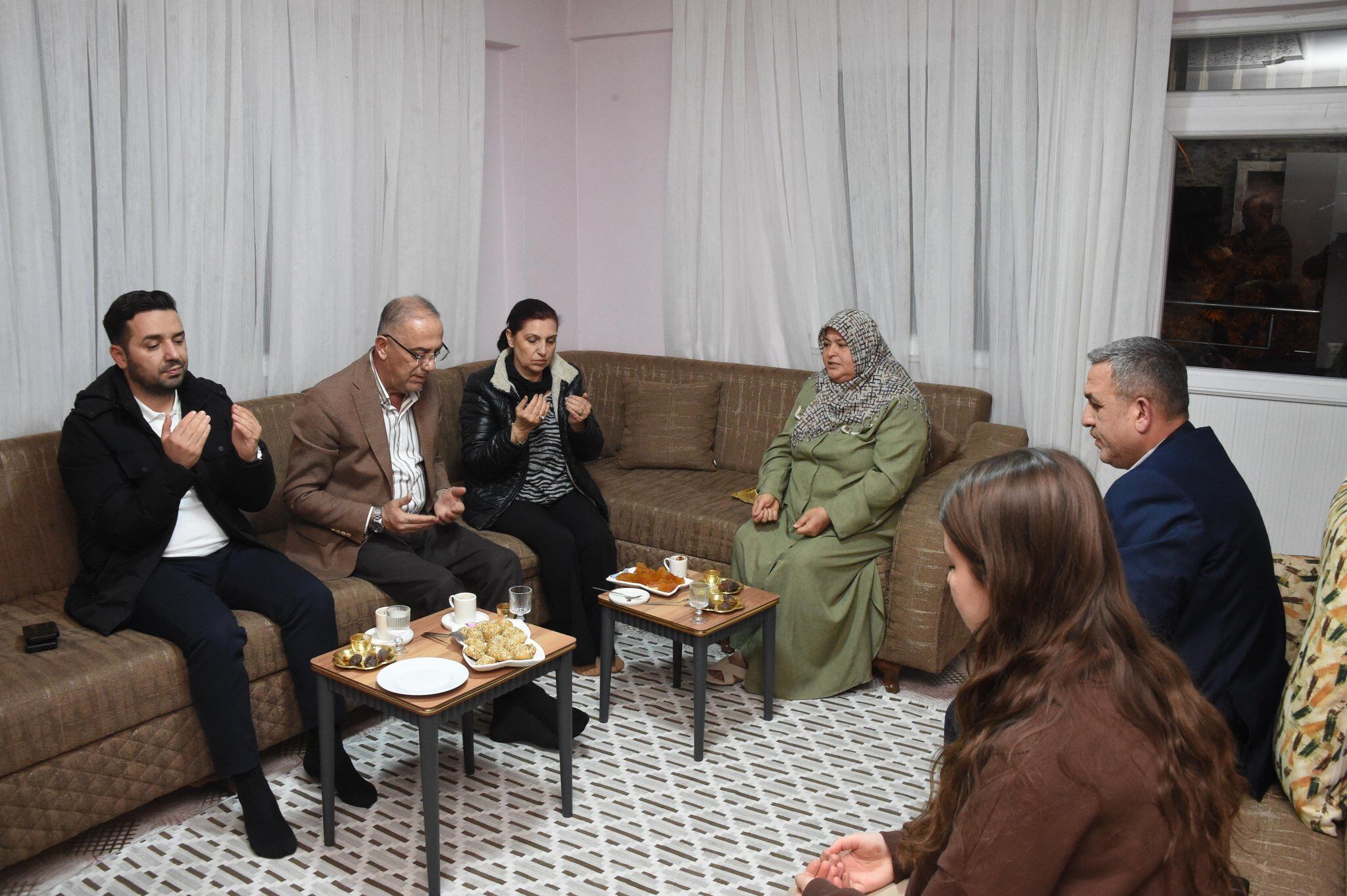 Any Conv.com H Cq2 Ds Xo A Aw Z Y7