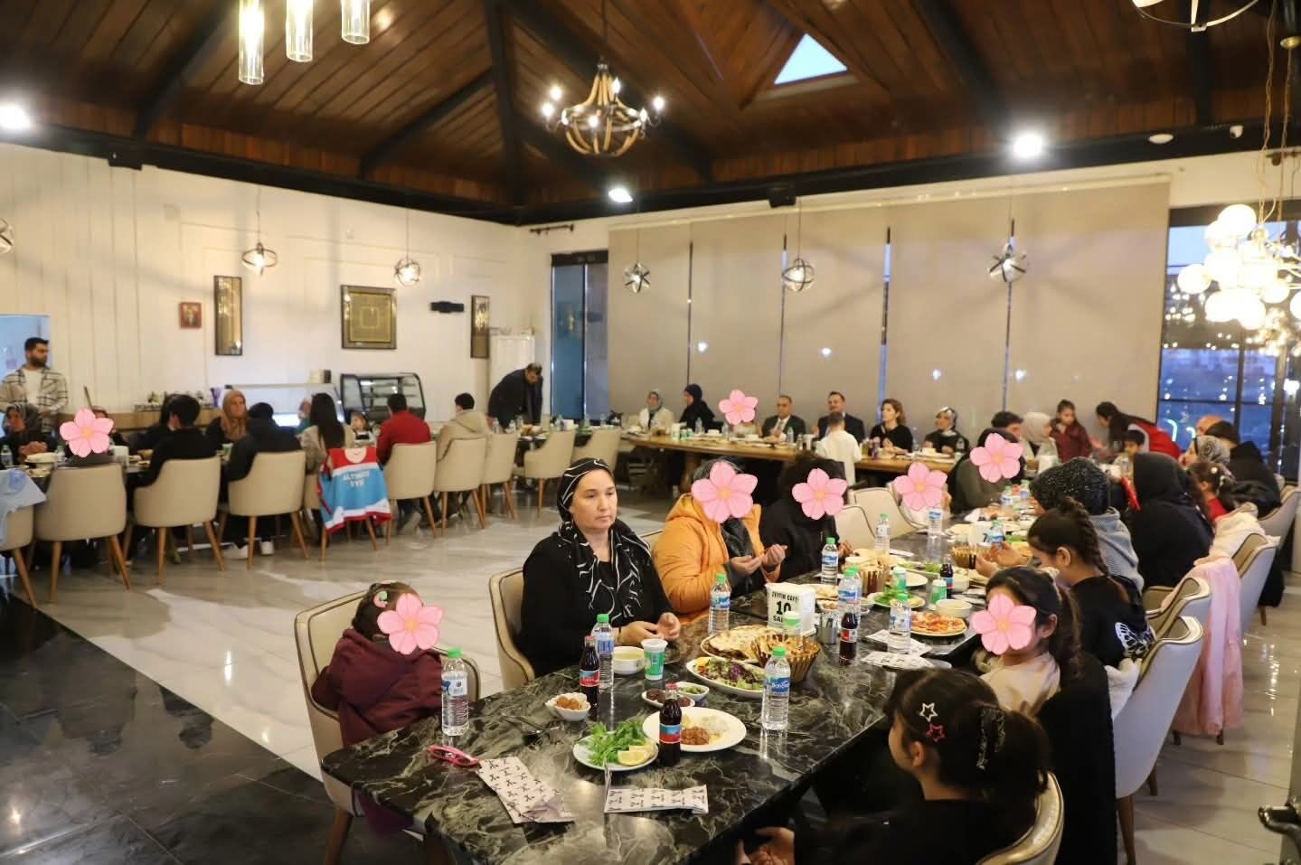 Any Conv.com H Cqg Gdi Xc A Ao A T M