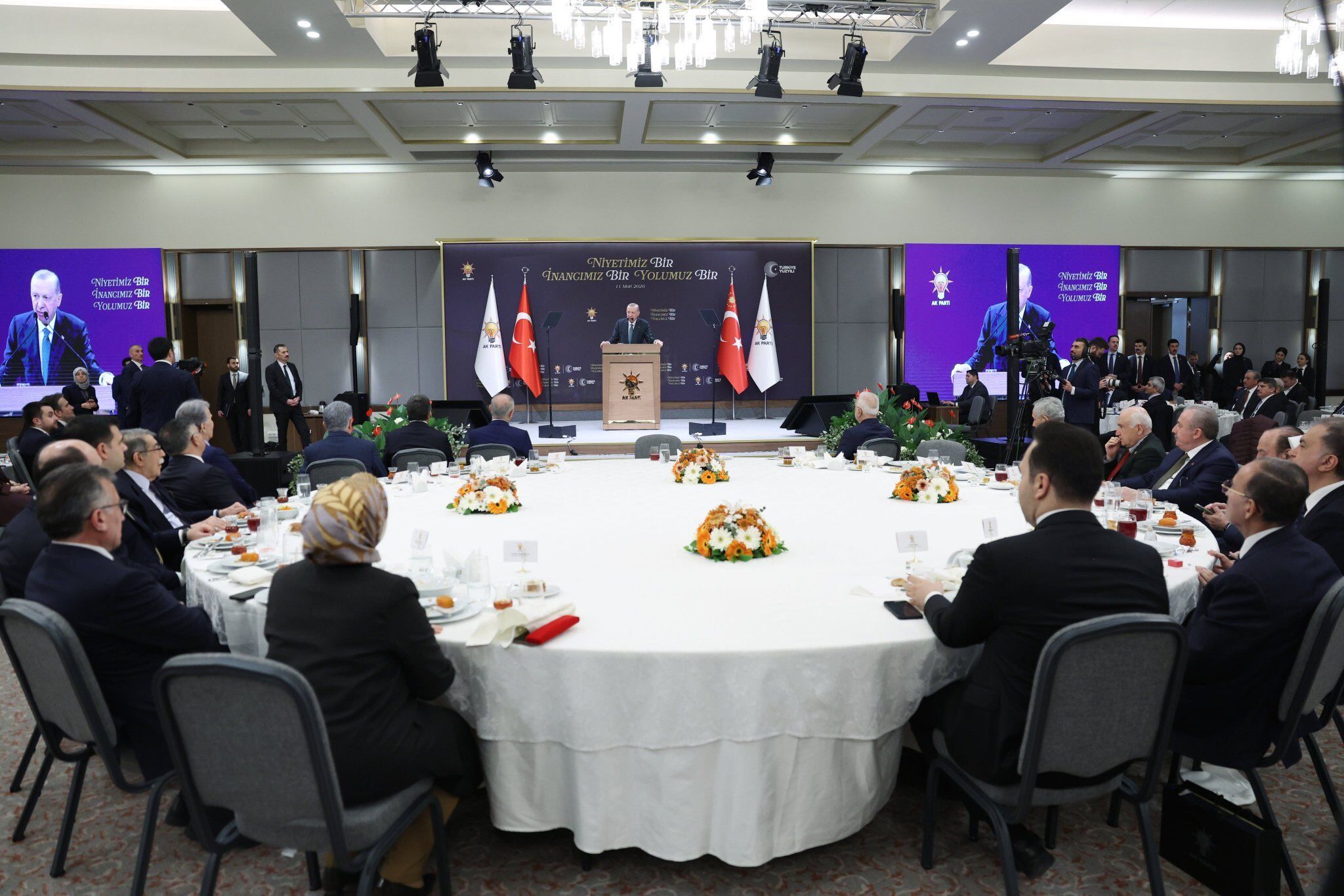 Any Conv.com H D K A20 Kb Q A A R2 H H