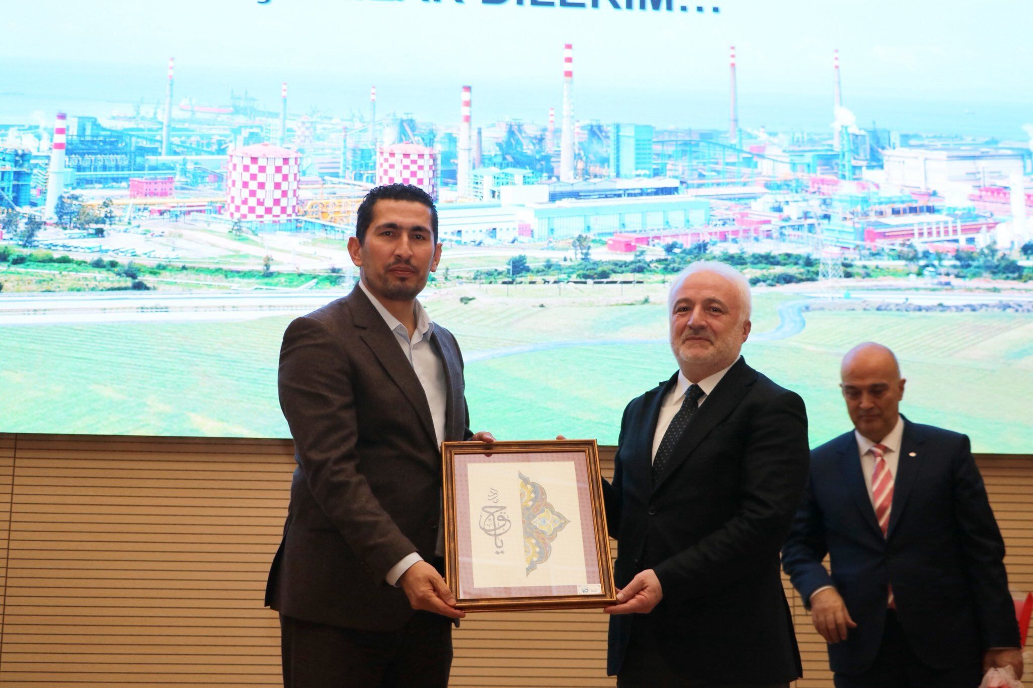 Any Conv.com H D Mvd C6 Ws A A Rdm G