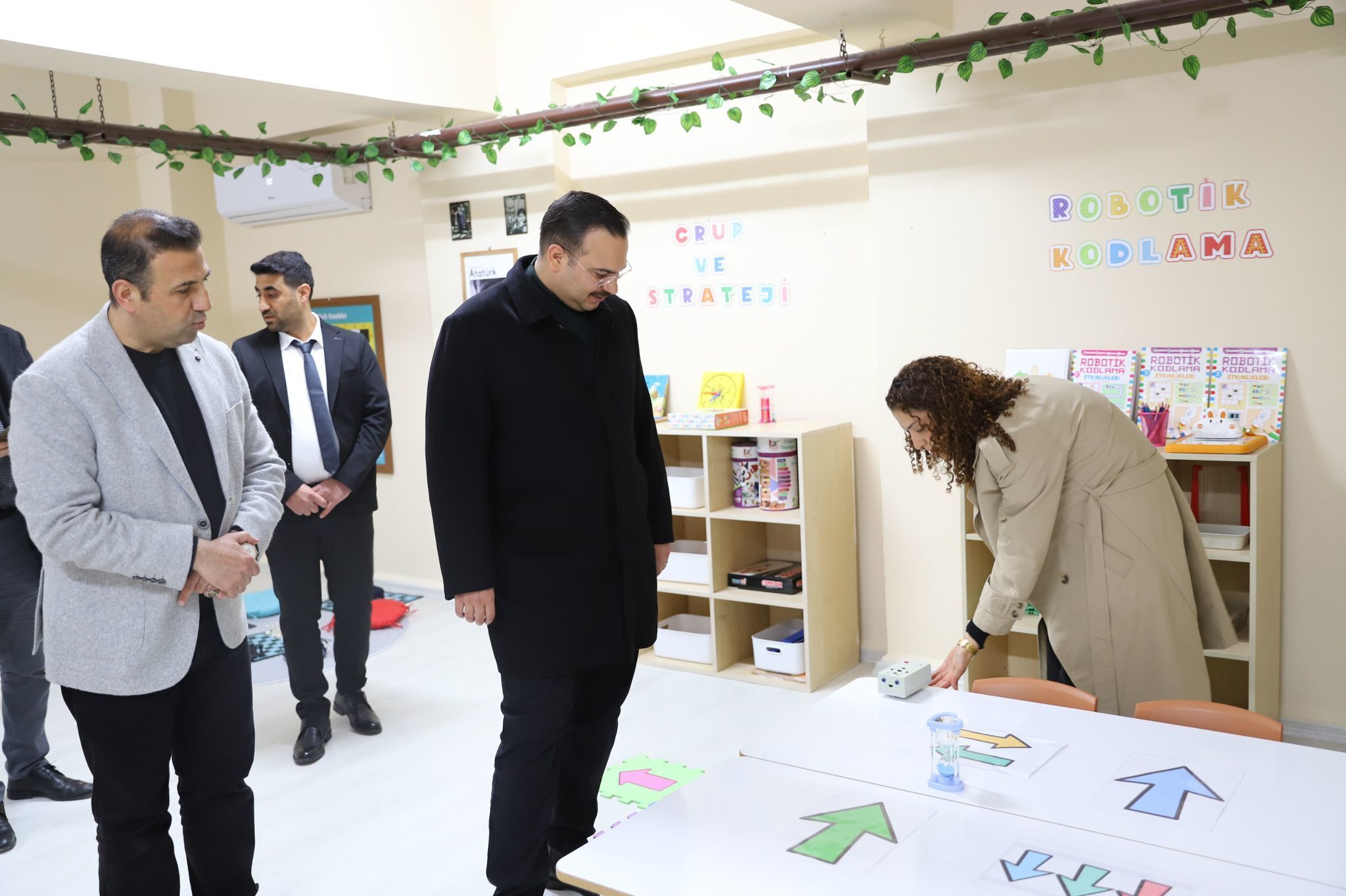 Any Conv.com H D R X Mo L W0 A A Os U N