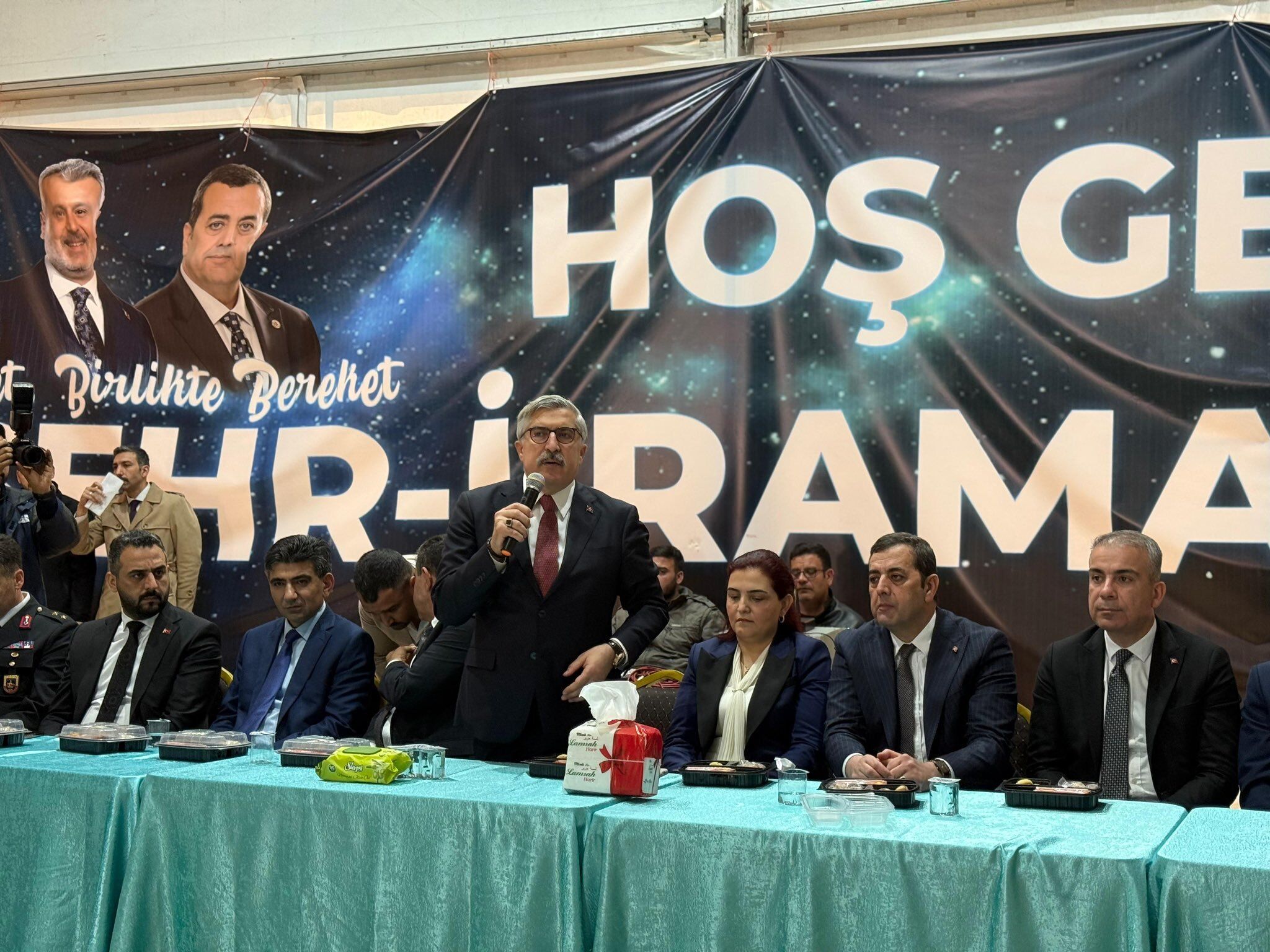 Any Conv.com H D4 F4 R X0 A A Wm V S