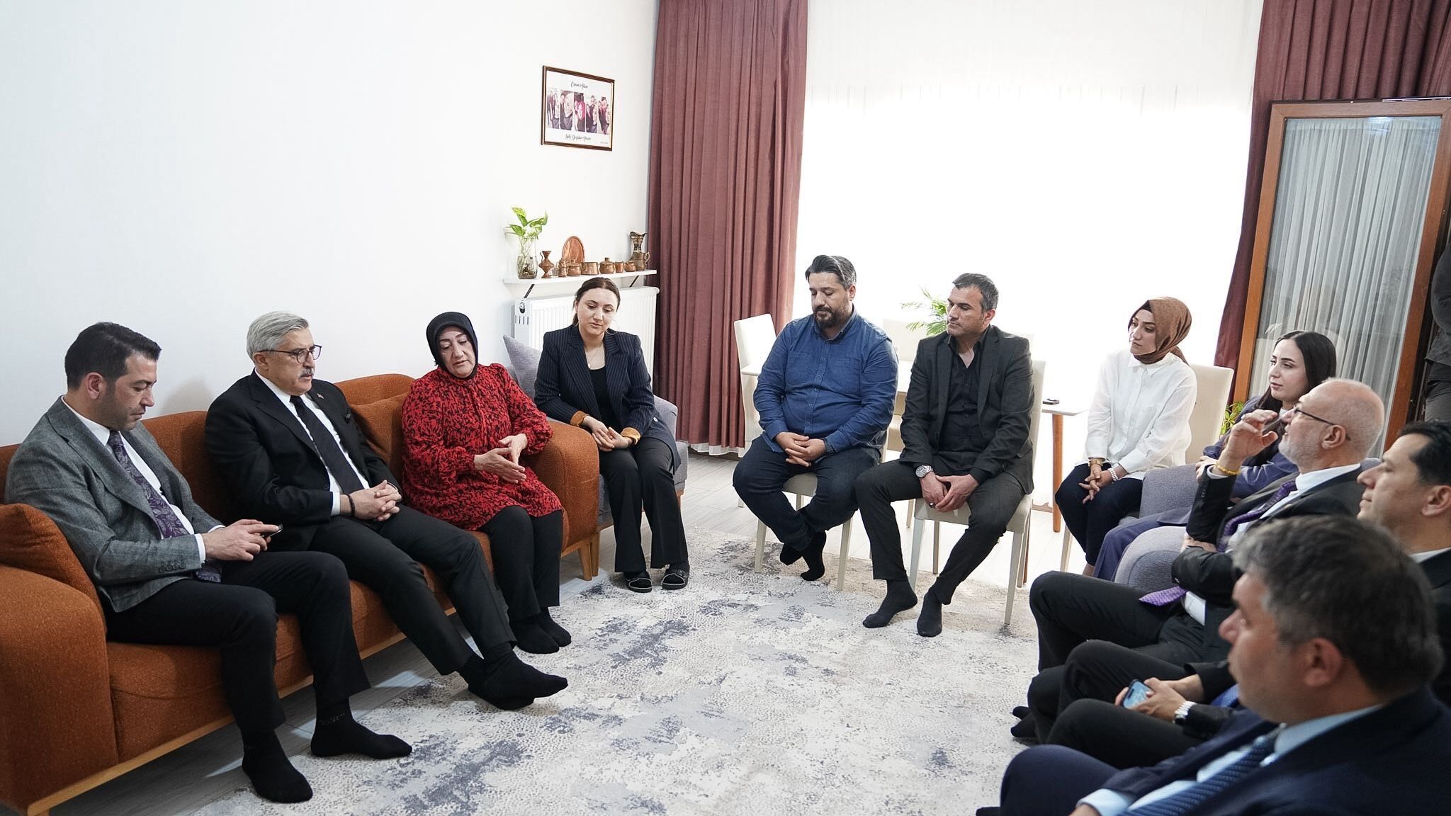 Any Conv.com H Dt F W Y N Xk A A V L V P