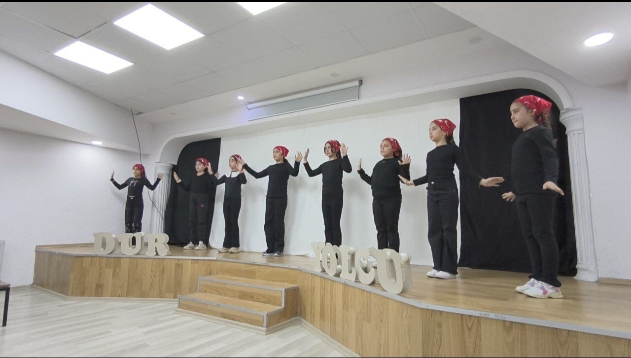 Any Conv.com H E G Rne I Wg A A S E U W