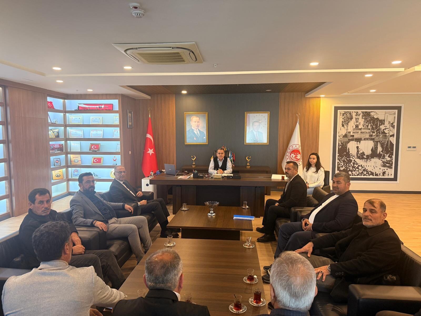 Any Conv.com H E M N7M Qbk A A X Zu J